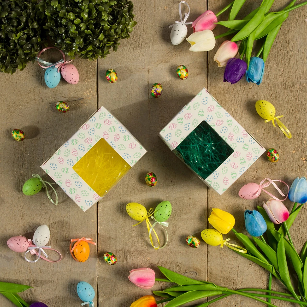 250 Boxes - 1 lb. Cottontail Village - Egg Boxes