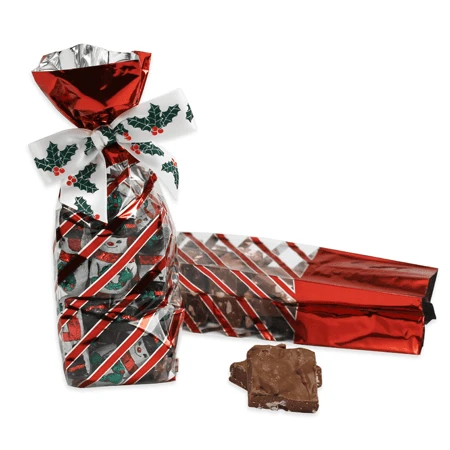 200 Bags - 1/2 lb. - 2.5 Mil Foil Accented Soft Bottom Cello Bags - Red Diagonal Stripes