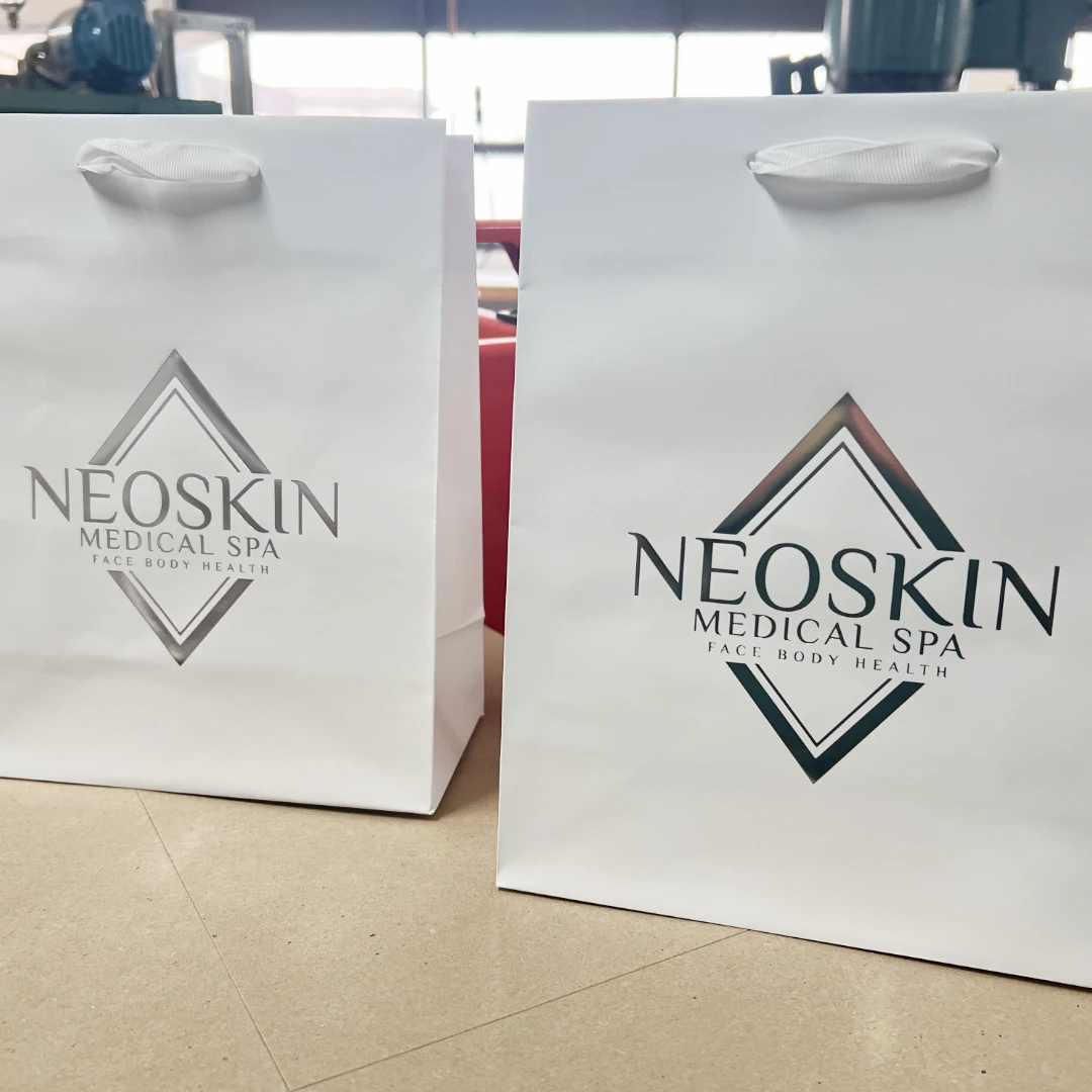 100 Bags - London Paper Shopping Bags - 8" x 4" x 10" Matte White