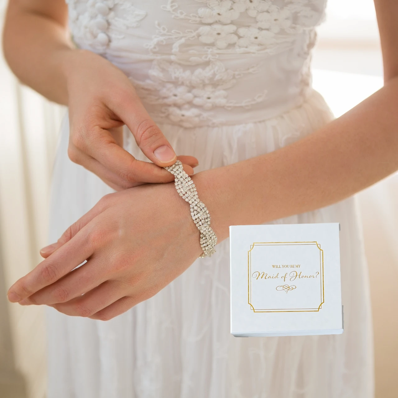 6 White Gloss Jewelry Boxes - 5 Bridesmaid & 1 Maid of Honor Proposal Boxes, Gold Foil Printing