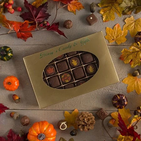 CLEARANCE MADE IN USA - 50 Covers - 1 lb. Candy-Chocolate Box Covers - Gold & Oval Window