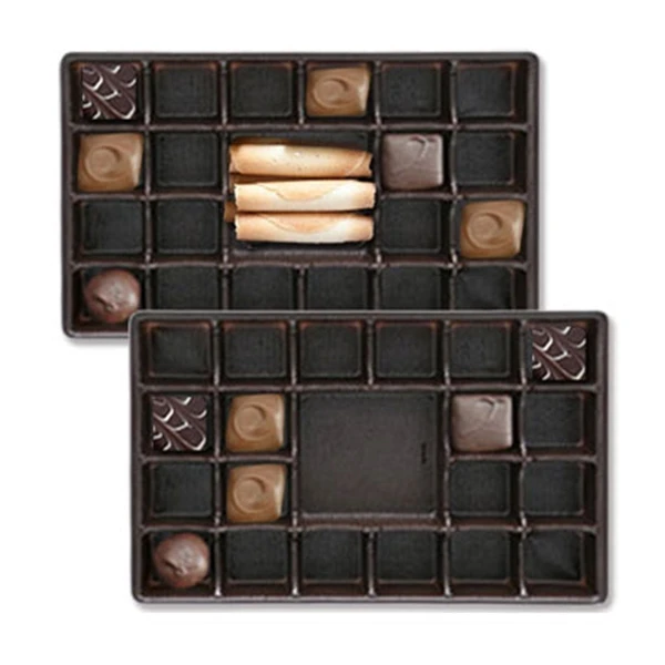 500 Trays - 1 lb. Plastic Candy Trays - 21 Cavities - Brown - 9-3/8" x 6" x 15/16"